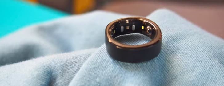 Alt="Anillo color bronze Oura Ring 4"